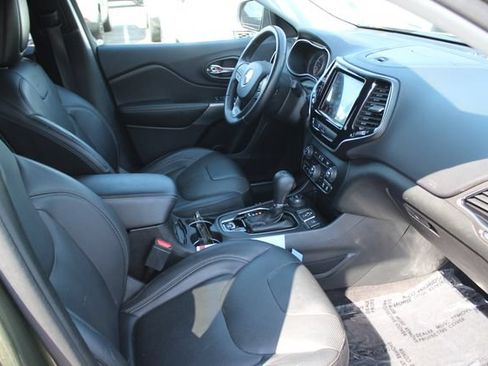 Used 2019 Jeep Cherokee Limited AWD/4WD image 33
