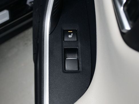 Used 2021 Toyota RAV4 Limited w/ Limited Grade Weather Package image 16