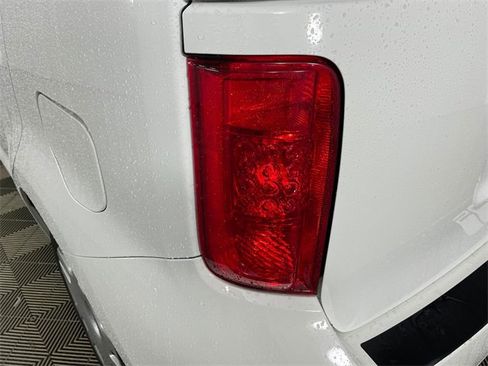 Used 2008 Scion xB image 19