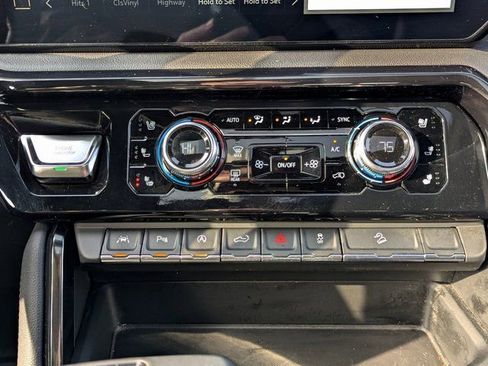 Certified 2024 GMC Sierra 1500 AT4 w/ Technology Package image 16