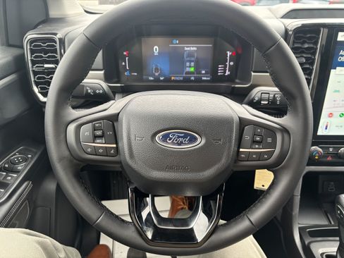 New 2025 Ford Ranger XLT RWD image 9