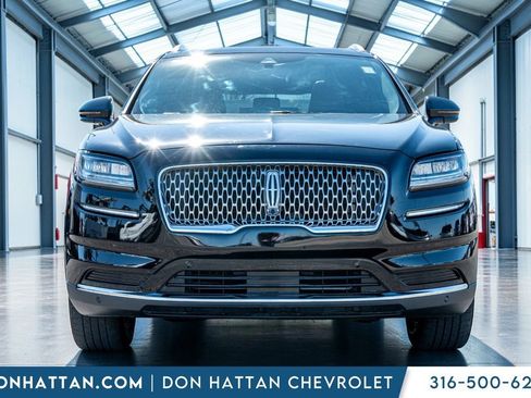 Used 2023 Lincoln Nautilus Reserve AWD/4WD image 42