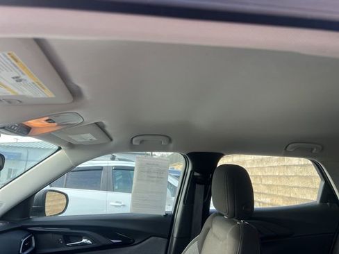 Used 2023 Chevrolet TrailBlazer LS image 9