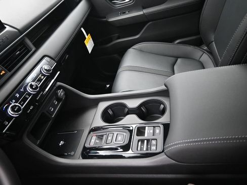 Used 2026 Honda Passport RTL image 16