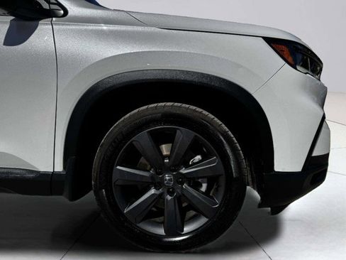 Used 2023 Honda Pilot Sport image 63