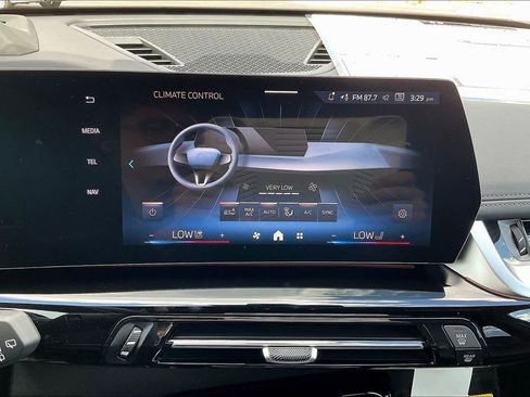 New 2026 BMW X1 xDrive28i w/ Technology Package AWD/4WD image 16
