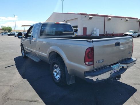 Used 2004 Ford F350 XL image 2