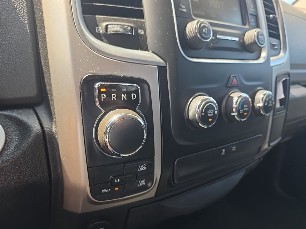 Used 2020 RAM 1500 Classic SLT AWD/4WD image 17