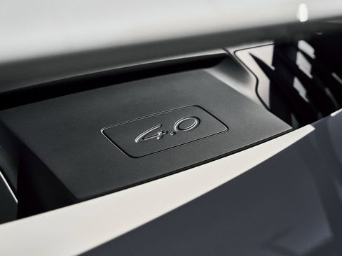 Used 2024 Porsche 911 GT3 image 12