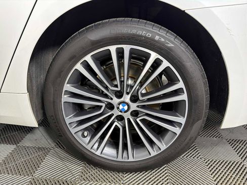 Used 2018 BMW 530i image 18