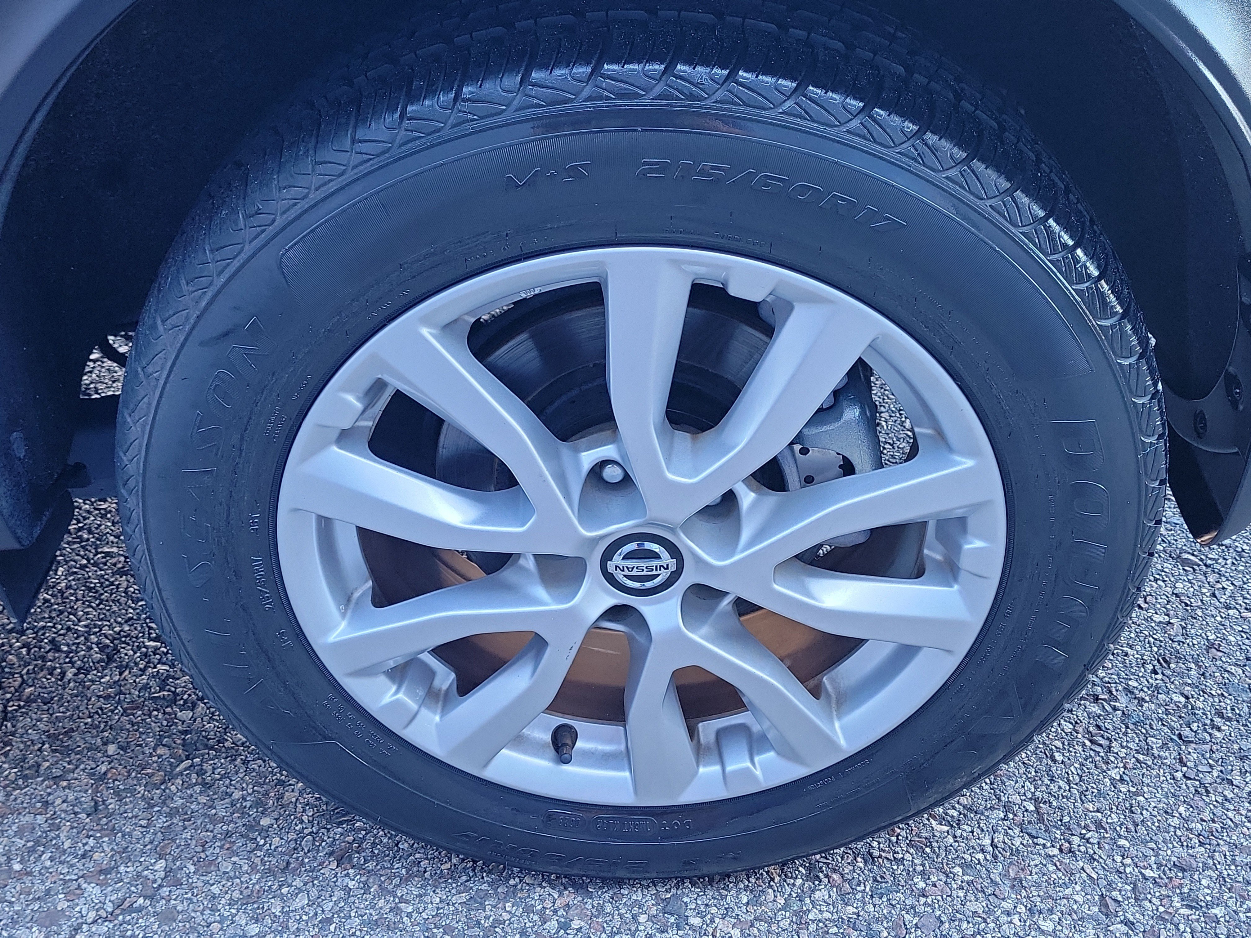 Certified 2021 Nissan Rogue Sport SV w/ Technology Package FWD image 9