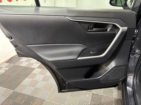 Used 2024 Toyota RAV4 LE AWD/4WD image 14