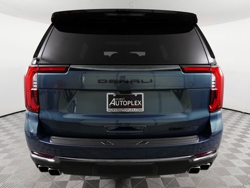 Used 2025 GMC Yukon Denali Ultimate image 10