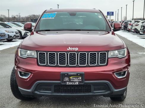 Used 2020 Jeep Grand Cherokee Laredo image 4
