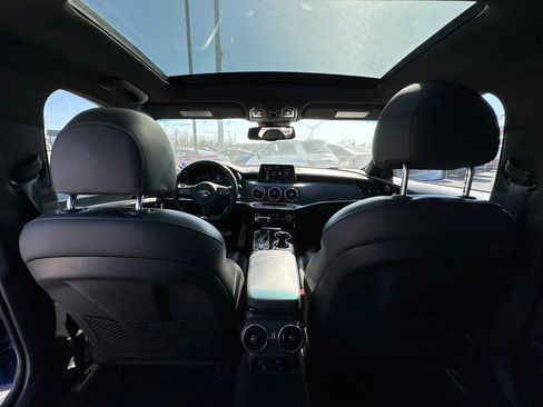 Used 2020 Kia Stinger GT-Line w/ Sun & Sound Package image 15