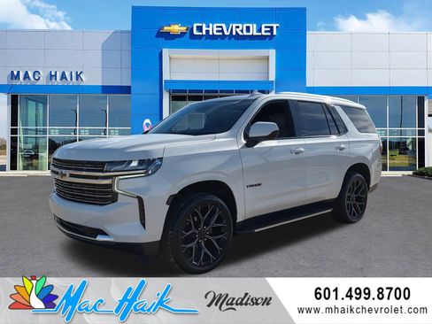Used 2021 Chevrolet Tahoe LT image 1