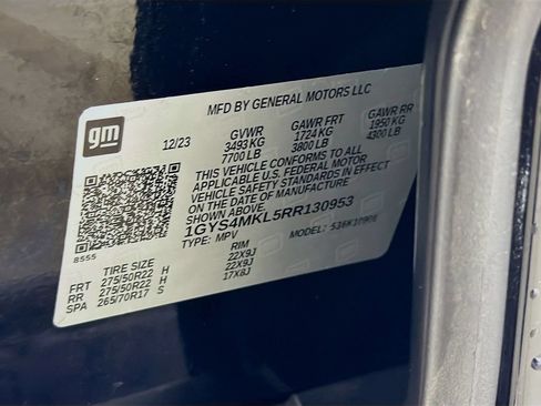 Certified 2024 Cadillac Escalade ESV Premium Luxury Platinum AWD/4WD image 32