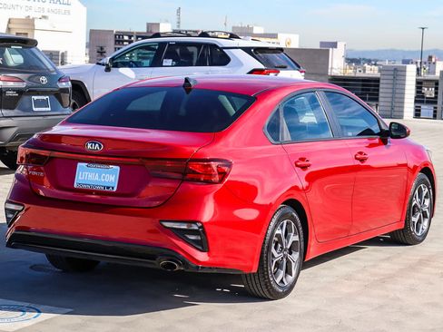 Used 2019 Kia Forte LXS image 4