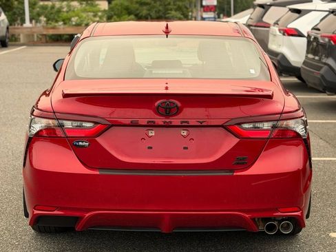 Used 2024 Toyota Camry SE w/ Cold Weather Package AWD/4WD image 4