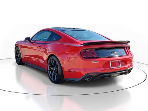 Used 2020 Ford Mustang Coupe w/ Black Accent Package RWD image 3