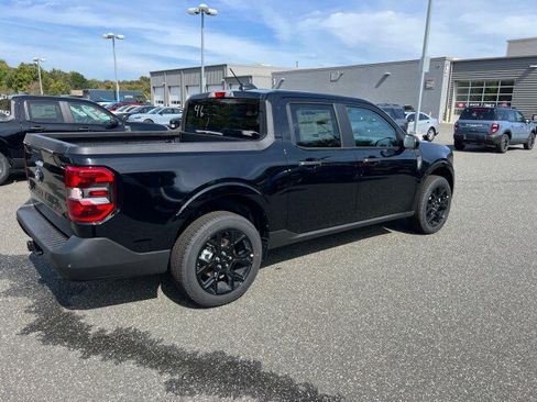 New 2025 Ford Maverick XLT w/ XLT Luxury Package image 5