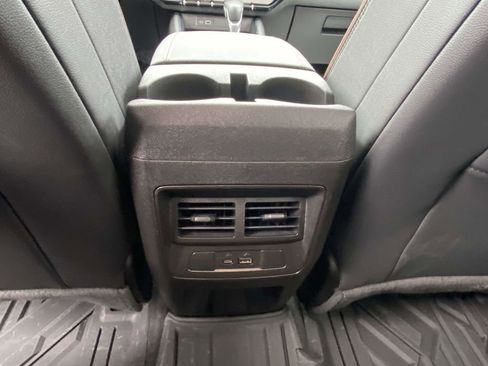 Used 2023 GMC Canyon AT4 w/ AT4 Premium Package image 10