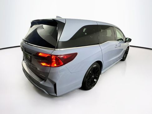 Used 2025 Honda Odyssey Sport-L image 9