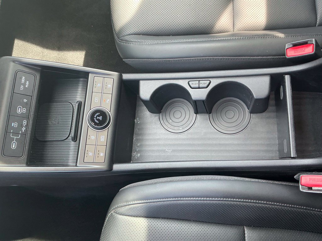 Certified 2024 Hyundai Kona Limited AWD/4WD image 25