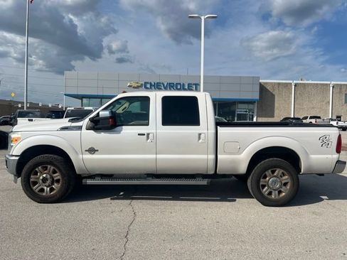 Used 2015 Ford F250 Lariat w/ Chrome Package AWD/4WD image 6