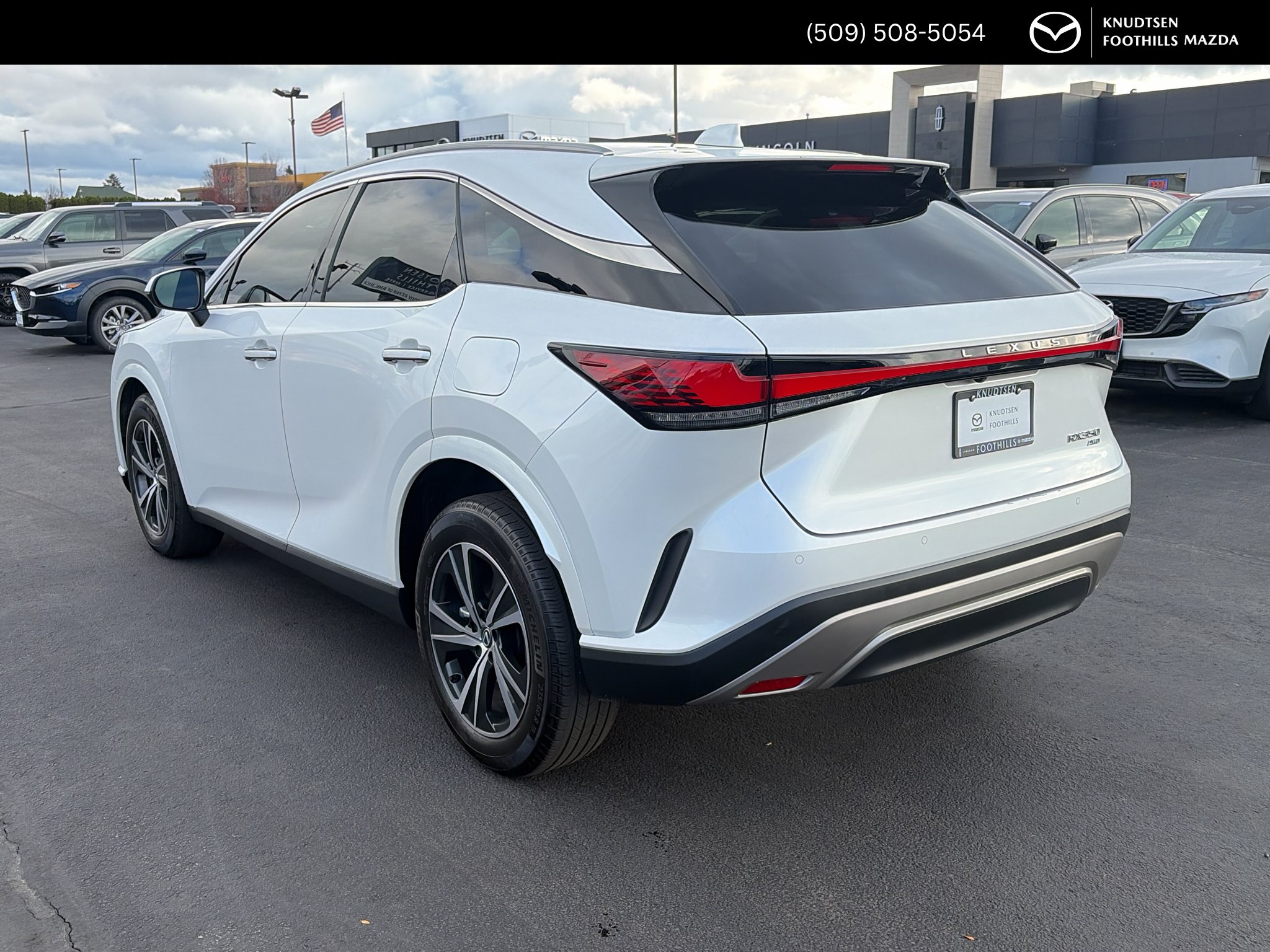 Used 2024 Lexus RX 350 AWD w/ Technology Package image 5