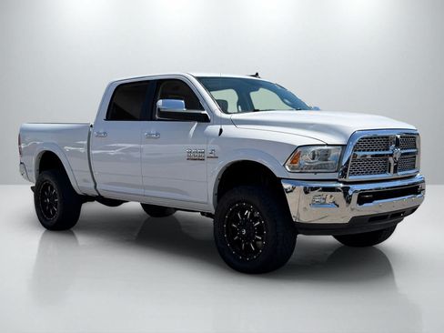 Used 2018 RAM 2500 Laramie AWD/4WD image 10