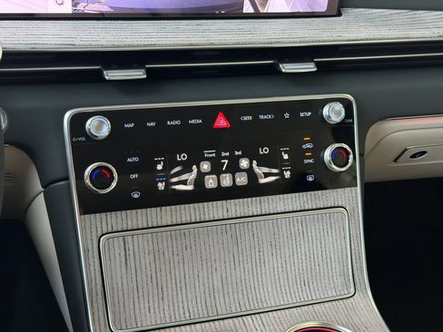New 2026 Genesis GV80 3.5T Prestige AWD/4WD image 22