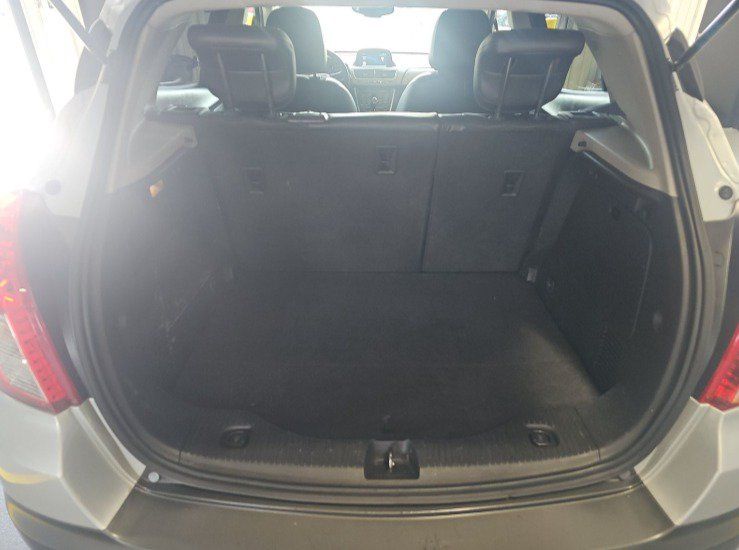 Used 2016 Buick Encore Convenience FWD image 11