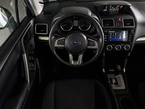 Used 2018 Subaru Forester 2.5i Premium w/ All-Weather Package AWD/4WD image 13