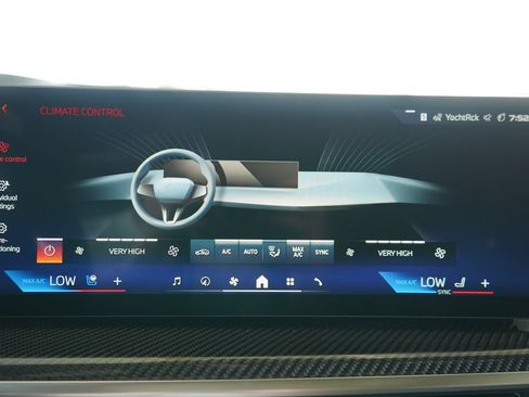 Used 2026 BMW X7 M60i w/ Climate Comfort Package AWD/4WD image 14
