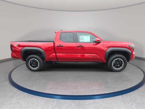 New 2026 Toyota Tacoma TRD Off-Road AWD/4WD image 4