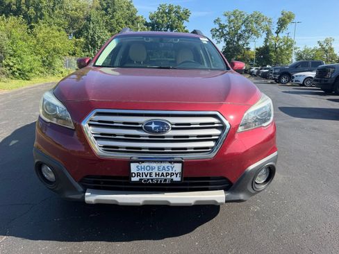Used 2017 Subaru Outback 2.5i Limited AWD/4WD image 2