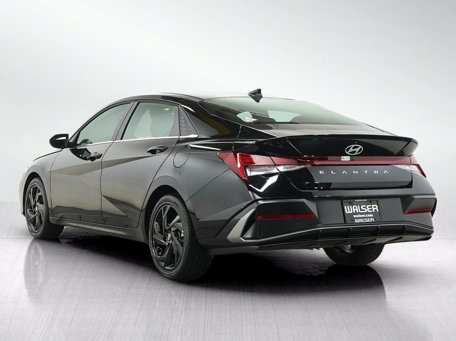 Certified 2026 Hyundai Elantra SEL Sport Premium FWD image 3