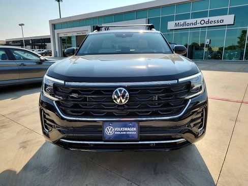 New 2026 Volkswagen Atlas Cross Sport SEL Premium R-Line image 2