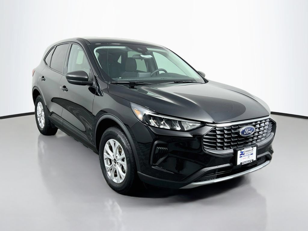 Used 2025 Ford Escape Active AWD/4WD image 1
