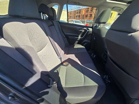 Used 2024 Toyota RAV4 XLE w/ Convenience Package image 14