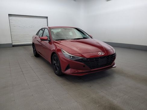 Used 2022 Hyundai Elantra SEL FWD image 13