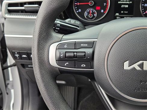 Certified 2023 Kia K5 LXS image 18