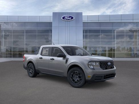 New 2025 Ford Maverick XLT FWD image 7