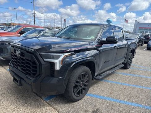 Used 2024 Toyota Tundra SR5 w/ TRD Sport Premium Package image 9