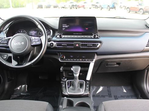 Used 2023 Kia Seltos Nightfall Edition AWD/4WD image 40