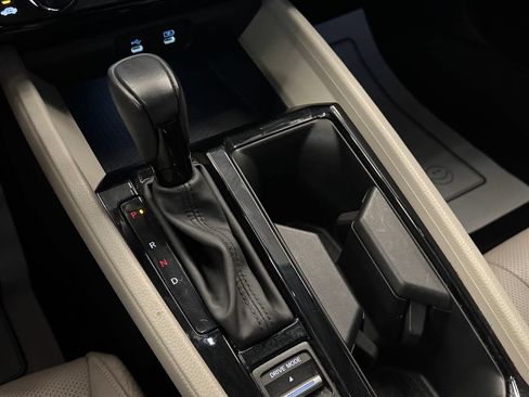 Used 2024 Honda Accord EX-L image 16