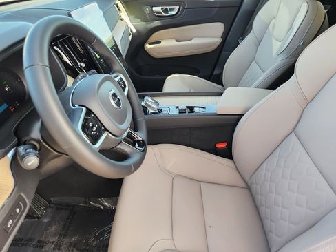 New 2026 Volvo XC60 T8 Plus w/ Protection Package Premier image 4