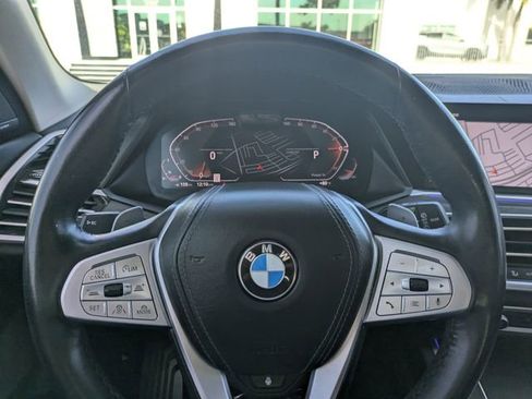 Used 2021 BMW X7 xDrive40i w/ Premium Package image 36