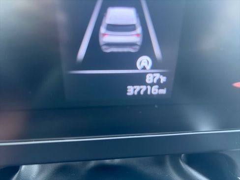 Used 2024 Kia Sportage LX AWD/4WD image 12